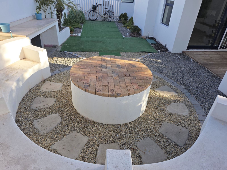 3 Bedroom Property for Sale in Blue Lagoon Western Cape